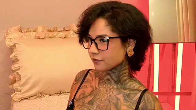 xbigpeach online show from June 27, 1:54 am