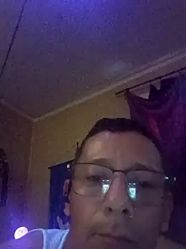 tonder69 online show from October 5, 1:42 pm