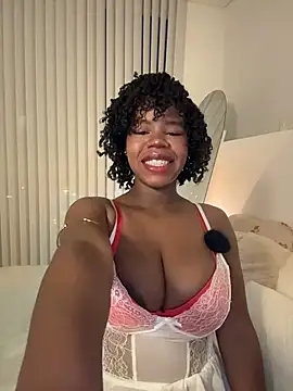 Snapshot of Sweet-Jade chatting on June 18, 10:30 am Sweet-Jade online show from June 18, 10:30 am