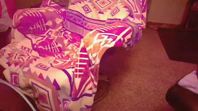 Snapshot of Jimmy2hung chatting on November 9, 10:52 pm Jimmy2hung online show from November 9, 10:52 pm