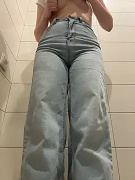 Cumonmme online show from November 16, 10:48 pm