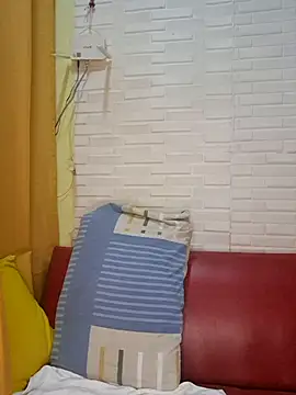 hotlyn45 online show from February 14, 2:41 am