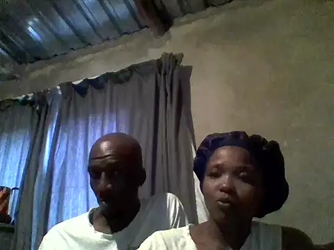 longdickson12345 online show from May 5, 2:36 pm
