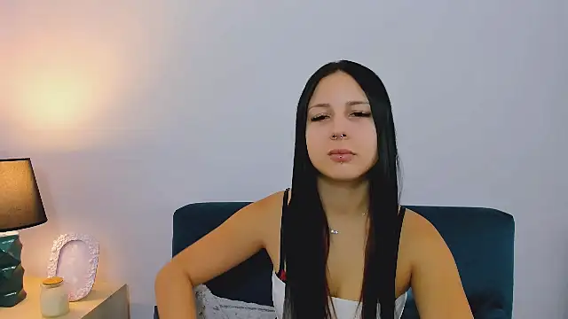 TaliaAdorable online show from November 14, 9:19 am