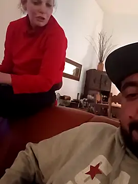 Snapshot of Marizoka chatting on October 8, 4:37 pm Marizoka online show from October 8, 4:37 pm