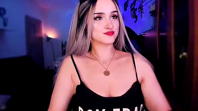 MistressJolie online show from December 22, 3:22 pm