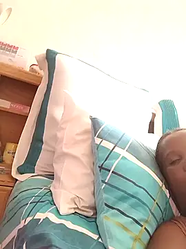 sweetdebbiexxxx online show from January 13, 3:39 pm