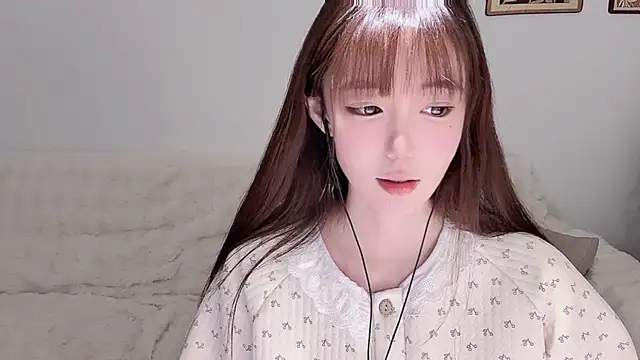 Xiao-runbao online show from January 7, 2:30 pm