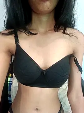 Daizy Shah online show from December 1, 7:57 am