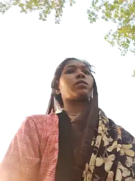 Snapshot of Fasfas2 chatting on November 3, 1:29 am Fasfas2 online show from November 3, 1:29 am