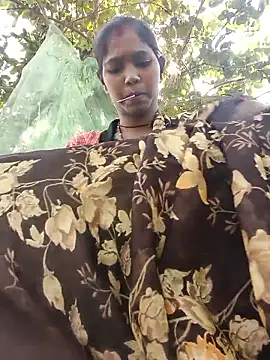 Snapshot of Fasfas2 chatting on November 11, 6:02 am Fasfas2 online show from November 11, 6:02 am