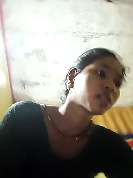 Snapshot of Fasfas2 chatting on November 24, 12:32 am Fasfas2 online show from November 24, 12:32 am