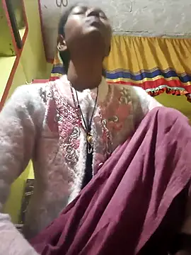 Snapshot of Fasfas2 chatting on November 27, 1:29 am Fasfas2 online show from November 27, 1:29 am