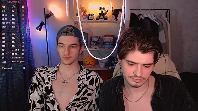 Snapshot of itsyanbb chatting on March 15, 4:13 pm itsyanbb online show from March 15, 4:13 pm