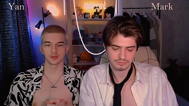 Snapshot of itsyanbb chatting on March 21, 3:37 pm itsyanbb online show from March 21, 3:37 pm