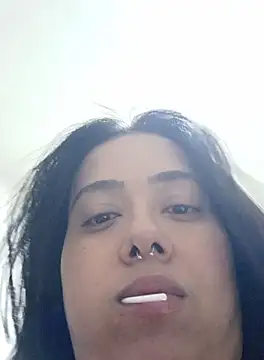 Snapshot of Nay_fuego chatting on October 10, 2:21 am Nay fuego online show from October 10, 2:21 am