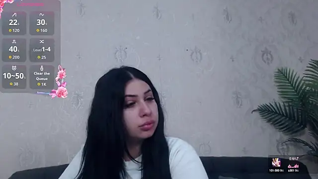 Snapshot of AnaysDivine chatting on September 22, 5:31 am AnaysDivine online show from September 22, 5:31 am