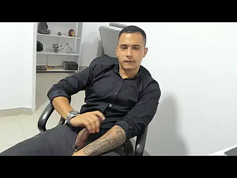 AndrewGmz online show from November 13, 2:21 am