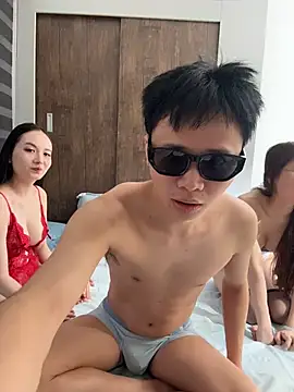 Snapshot of Aidou_meng chatting on July 3, 2:56 pm Aidou meng online show from July 3, 2:56 pm