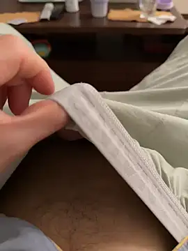 miniyellower online show from March 4, 12:44 pm