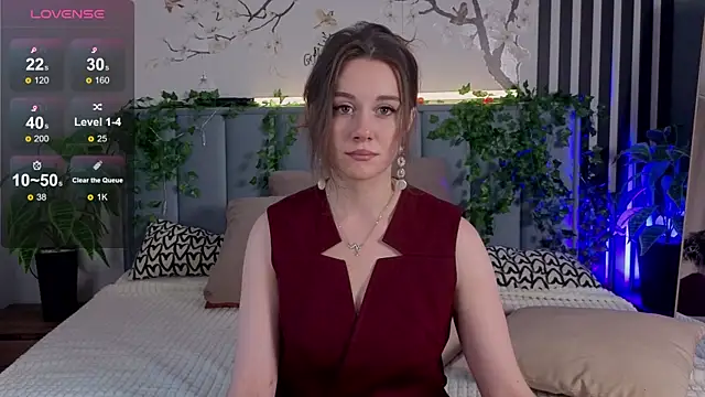 Snapshot of SkyHelen chatting on November 18, 4:28 am SkyHelen online show from November 18, 4:28 am