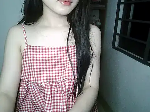 Snapshot of Annabelle-e chatting on September 16, 7:59 pm Annabelle-e online show from September 16, 7:59 pm