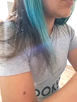 euahotmarii20 online show from September 23, 9:01 am