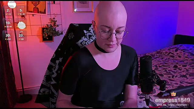 Snapshot of MossPrince chatting on November 12, 5:46 pm MossPrince online show from November 12, 5:46 pm