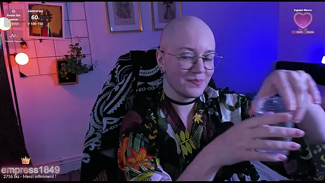 Snapshot of MossPrince chatting on November 17, 5:41 pm MossPrince online show from November 17, 5:41 pm