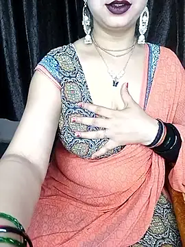 Snapshot of Oh_011 chatting on April 29, 4:22 pm Oh 011 online show from April 29, 4:22 pm