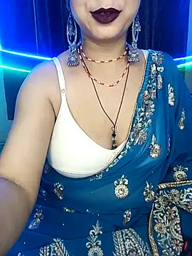 Snapshot of Oh_011 chatting on June 6, 8:57 pm Oh 011 online show from June 6, 8:57 pm