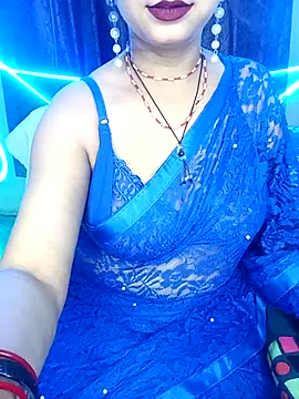 Snapshot of Oh_011 chatting on June 15, 4:42 pm Oh 011 online show from June 15, 4:42 pm