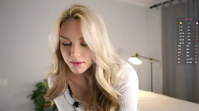 CherieSprinzl online show from October 27, 6:06 am