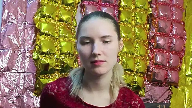  kikiclark   online show from March 14, 8:47 pm