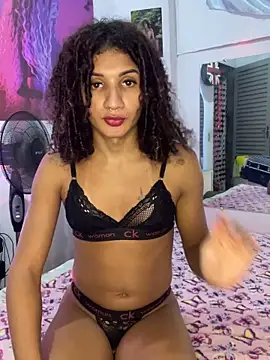 Snapshot of Jade_Munich chatting on April 20, 10:33 pm Jade Munich online show from April 20, 10:33 pm