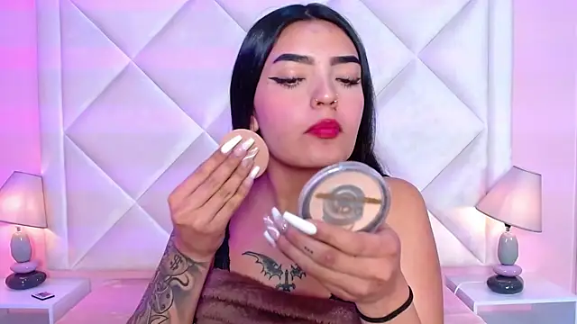 Snapshot of Miaa_Smithh__ chatting on October 2, 12:23 pm Miaa Smithh online show from October 2, 12:23 pm