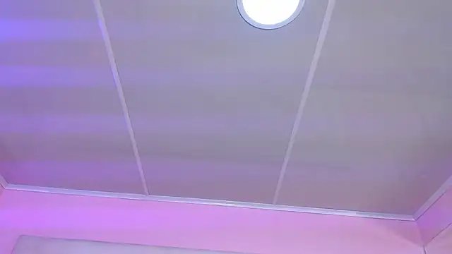 Snapshot of Miaa_Smithh__ chatting on October 27, 12:31 pm Miaa Smithh online show from October 27, 12:31 pm