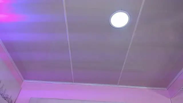 Snapshot of Miaa_Smithh__ chatting on November 14, 12:15 pm Miaa Smithh online show from November 14, 12:15 pm