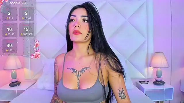 Snapshot of Miaa_Smithh__ chatting on February 26, 11:20 am Miaa Smithh online show from February 26, 11:20 am