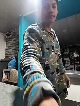 nativohot7 online show from October 10, 5:28 am