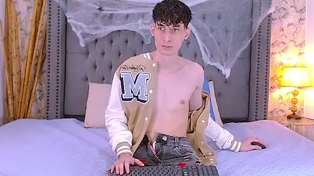 Luke Carter online show from October 11, 1:09 pm