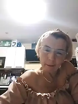 Snapshot of VasylynaLove421 chatting on September 21, 7:37 pm VasylynaLove421 online show from September 21, 7:37 pm