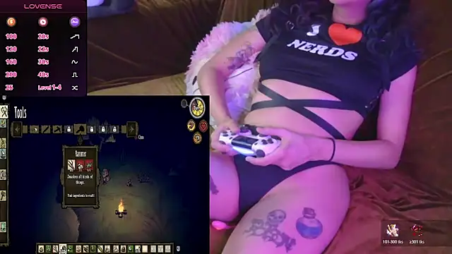 Snapshot of mmmminaDarling chatting on May 21, 8:49 pm mmmminaDarling online show from May 21, 8:49 pm