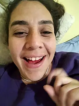 denissebombon online show from February 14, 3:03 am