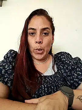 denissebombon online show from February 17, 9:43 pm