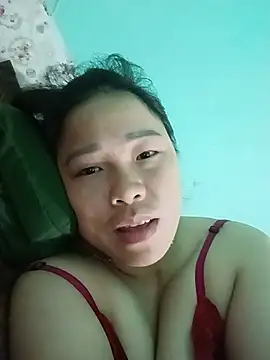 Snapshot of sumy-00 chatting on June 25, 4:34 am sumy-00 online show from June 25, 4:34 am