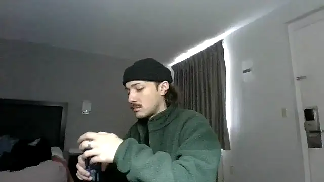 Snapshot of Jbenz420 chatting on February 10, 5:39 pm Jbenz420 online show from February 10, 5:39 pm