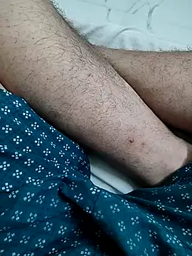 Snapshot of Ravi272 chatting on September 14, 3:55 pm Ravi272 online show from September 14, 3:55 pm