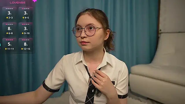 Ruminelle online show from October 10, 1:21 pm