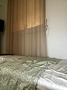 Snapshot of Merousexy282828 chatting on September 12, 4:51 pm Merousexy282828 online show from September 12, 4:51 pm